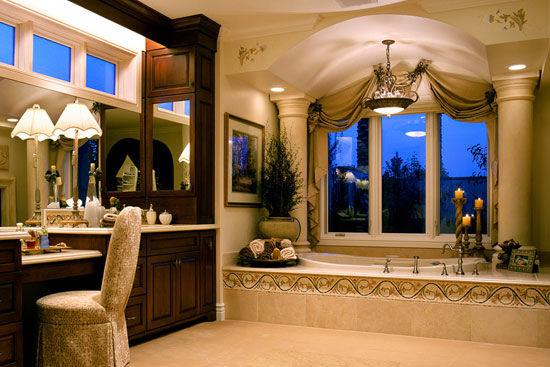 金秋轻奢诱惑 浪漫新古典卫浴间案例